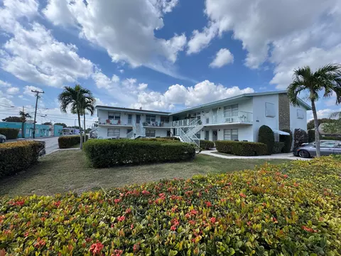401 N J St #5, Lake Worth Beach, FL 33460