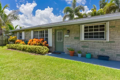 Exterior - 18625 Loxahatchee River Rd, Jupiter, FL 33458 photo 2 of 2