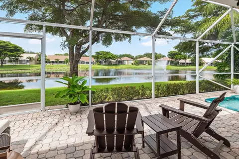 5554 Grande Palm Cir, Delray Beach, FL 33484