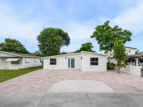 325 SW 8th Ave, Delray Beach, FL 33444