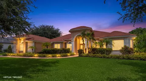 893 Forest Glen Ln, Wellington, FL 33414