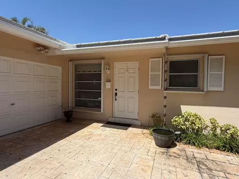 5901 NE 21st Ter, Fort Lauderdale, FL 33308