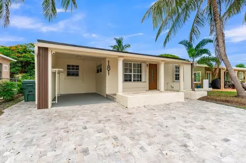 181 NE 51st St, Oakland Park, FL 33334