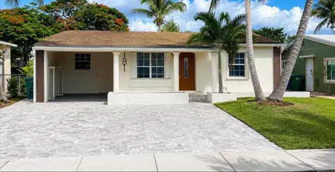 181 NE 51st St, Oakland Park, FL 33334