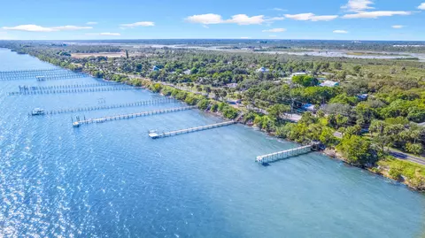 10007 S Indian River Dr, Fort Pierce, FL 34982