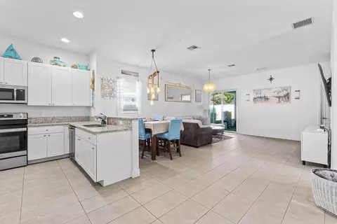 Kitchen - 6855 4th St, Jupiter, FL 33458 photo 1 of 4