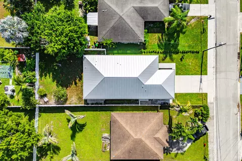 View/Area - 6855 4th St, Jupiter, FL 33458 photo 4 of 5