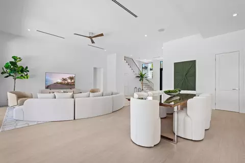 Other - 325 W Riverside Dr, Jupiter, FL 33469 photo 3 of 12