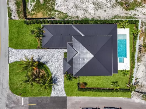View/Area - 325 W Riverside Dr, Jupiter, FL 33469 photo 1 of 1