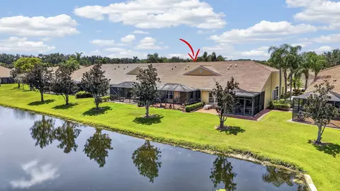 2100 Stonington Ter, West Palm Beach, FL 33411