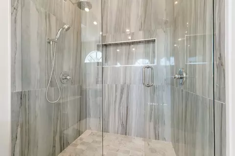 Bath - Undisclosed, Jupiter, FL 33477 photo 3 of 5