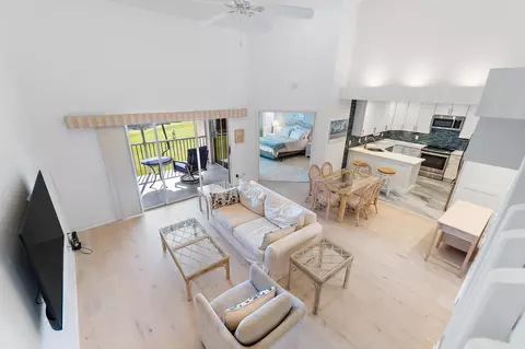 Living - Undisclosed, Jupiter, FL 33477 photo 6 of 6