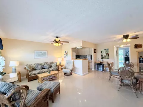 22 Markham A, Deerfield Beach, FL 33442