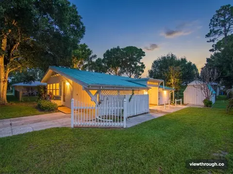 7204 Paso Robles Blvd, Fort Pierce, FL 34951