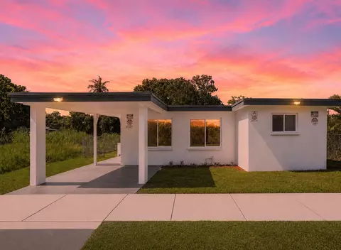 10235 SW 177th St, Miami, FL 33157