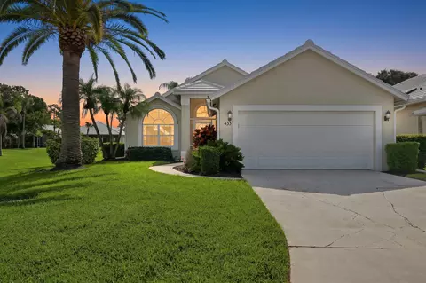 433 SW Fairway Lk, Port Saint Lucie, FL 34986