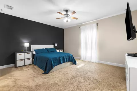 Bedroom - 3845 NW 21st Ave, Okeechobee, FL 34972 photo 2 of 3