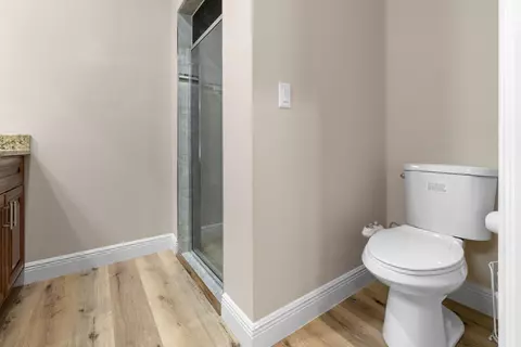 Bath - 3845 NW 21st Ave, Okeechobee, FL 34972 photo 3 of 4