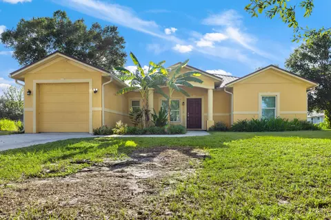 Exterior - 3845 NW 21st Ave, Okeechobee, FL 34972 photo 3 of 5