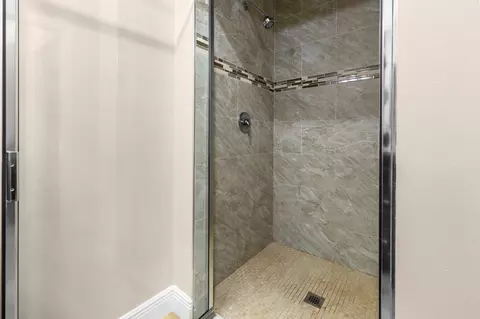 Bath - 3845 NW 21st Ave, Okeechobee, FL 34972 photo 4 of 4
