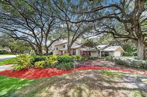 Exterior - 15 Heritage Way, Sewalls Point, FL 34996 photo 2 of 9