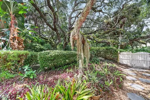 Exterior - 15 Heritage Way, Sewalls Point, FL 34996 photo 6 of 9