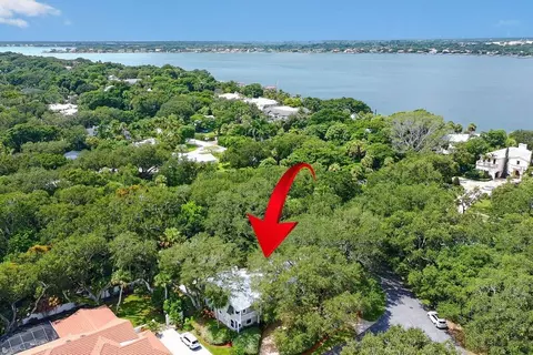 View/Area - 15 Heritage Way, Sewalls Point, FL 34996 photo 3 of 7
