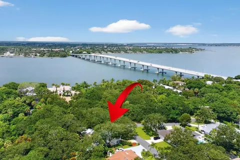 View/Area - 15 Heritage Way, Sewalls Point, FL 34996 photo 4 of 7