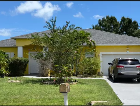 535 NW Monica St, Port Saint Lucie, FL 34983