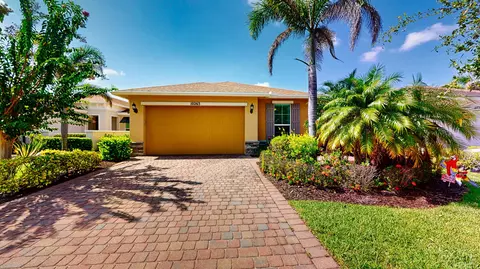 10263 SW Indian Lilac Trl, Port Saint Lucie, FL 34987