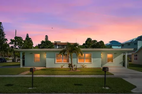 1400 Binney Dr, Fort Pierce, FL 34949