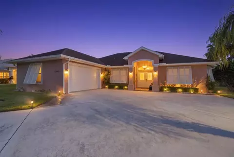 6445 36th Pl, Vero Beach, FL 32966