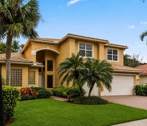 6966 Great Falls Cir, Boynton Beach, FL 33437