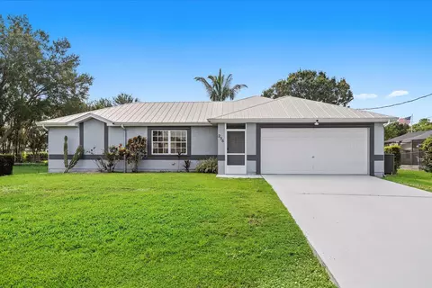256 SW Christmas Ter, Port Saint Lucie, FL 34984