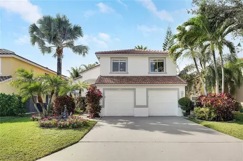 8117 Pelican Harbour Dr, Lake Worth, FL 33467