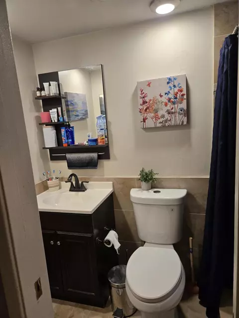 Bath - 101 E Mcnab Rd #217, Pompano Beach, FL 33060 photo 2 of 4