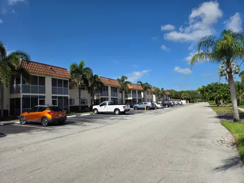 Exterior - 101 E Mcnab Rd #217, Pompano Beach, FL 33060 photo 3 of 6