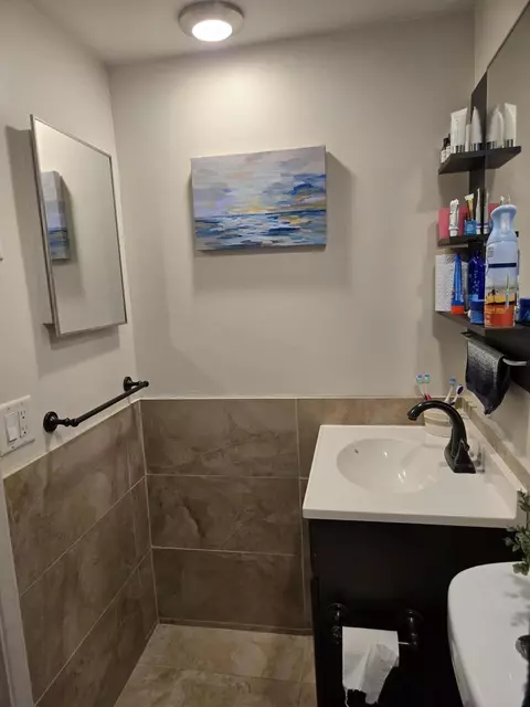 Bath - 101 E Mcnab Rd #217, Pompano Beach, FL 33060 photo 4 of 4
