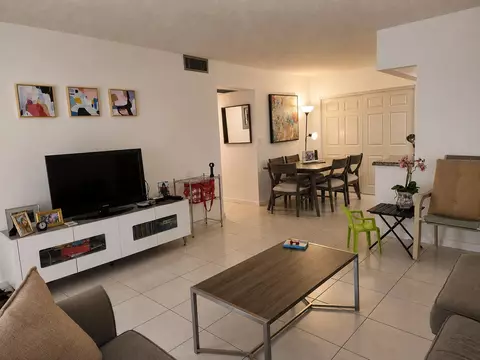 Living - 101 E Mcnab Rd #217, Pompano Beach, FL 33060 photo 1 of 2