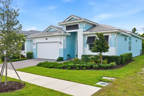 2165 SE Mosaic Blvd, Port Saint Lucie, FL 34984