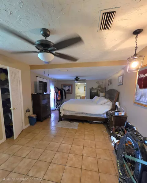 Bedroom - 2922 SE 28th St, Okeechobee, FL 34974 photo 1 of 2