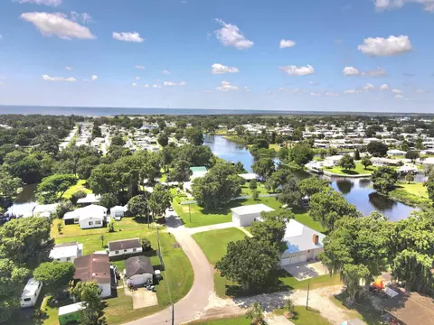 View/Area - 2922 SE 28th St, Okeechobee, FL 34974 photo 4 of 5