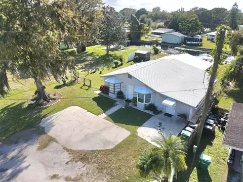 View/Area - 2922 SE 28th St, Okeechobee, FL 34974 photo 2 of 5