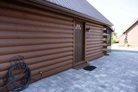 Exterior - 8364 Us-441, Okeechobee, FL 34974 photo 4 of 8
