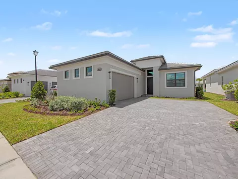 8623 SW Cantante Way, Port Saint Lucie, FL 34987