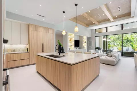 Kitchen - 2265 NE 30th Ct, Lighthouse Point, FL 33064 photo 5 of 5