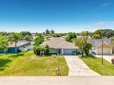 1832 SE Van Loon Ter, Cape Coral, FL 33990