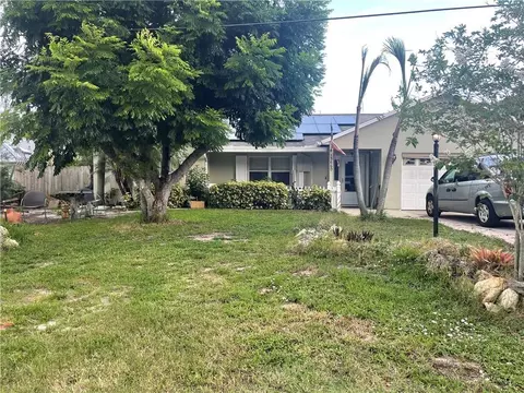 13660 77th Dr, Sebastian, FL 32958