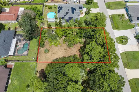 1762 SW Cochran St, Port St Lucie, FL 34953