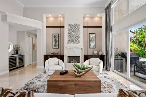 Living - 2520 NE 35th St, Lighthouse Point, FL 33064 photo 2 of 6